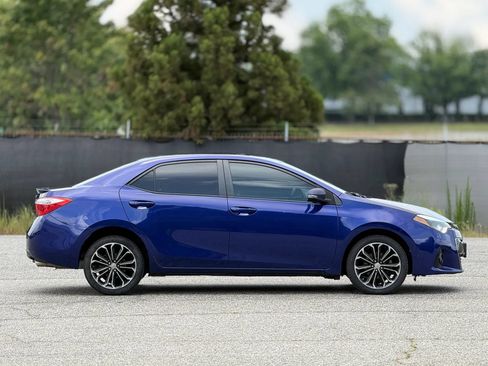 Used 2015 Toyota Corolla S FWD image 7