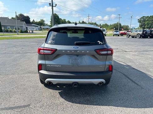 Used 2024 Ford Escape Platinum w/ Class II Trailer Tow Package AWD/4WD image 4