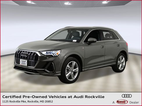 Certified 2023 Audi Q3 2.0T Premium w/ Convenience Package image 1