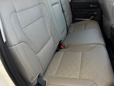 Used 2024 Toyota Tundra SR5 w/ SR5 Premium Package AWD/4WD image 21