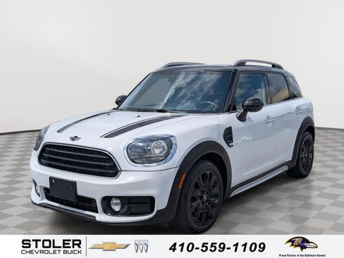 Used 2018 MINI Cooper Countryman FWD image 1