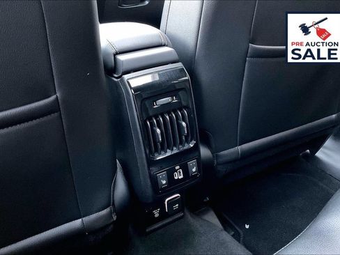 Used 2022 Jeep Compass High Altitude AWD/4WD image 34