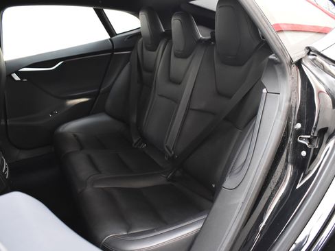 Used 2018 Tesla Model S 75D image 23