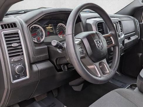 Used 2024 RAM 1500 Classic Warlock image 9