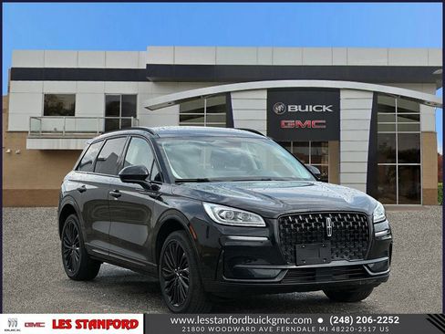 Used 2023 Lincoln Corsair Reserve w/ Jet Appearance Package AWD/4WD image 8