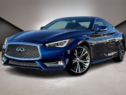 Used 2019 INFINITI Q60 3.0t Luxe w/ Essential Package