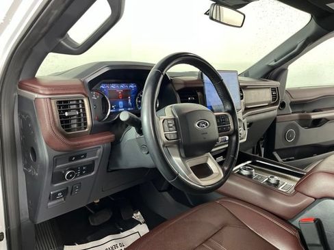Used 2024 Ford Expedition Max Limited AWD/4WD image 21