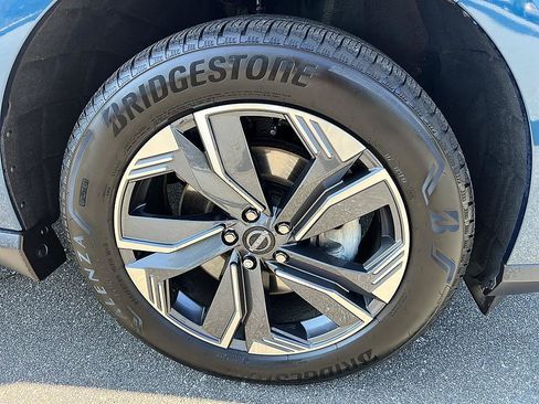 Certified 2025 Nissan Murano SL AWD/4WD image 12