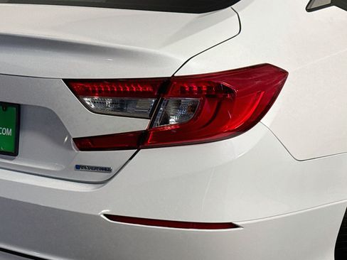 Used 2021 Honda Accord EX image 34