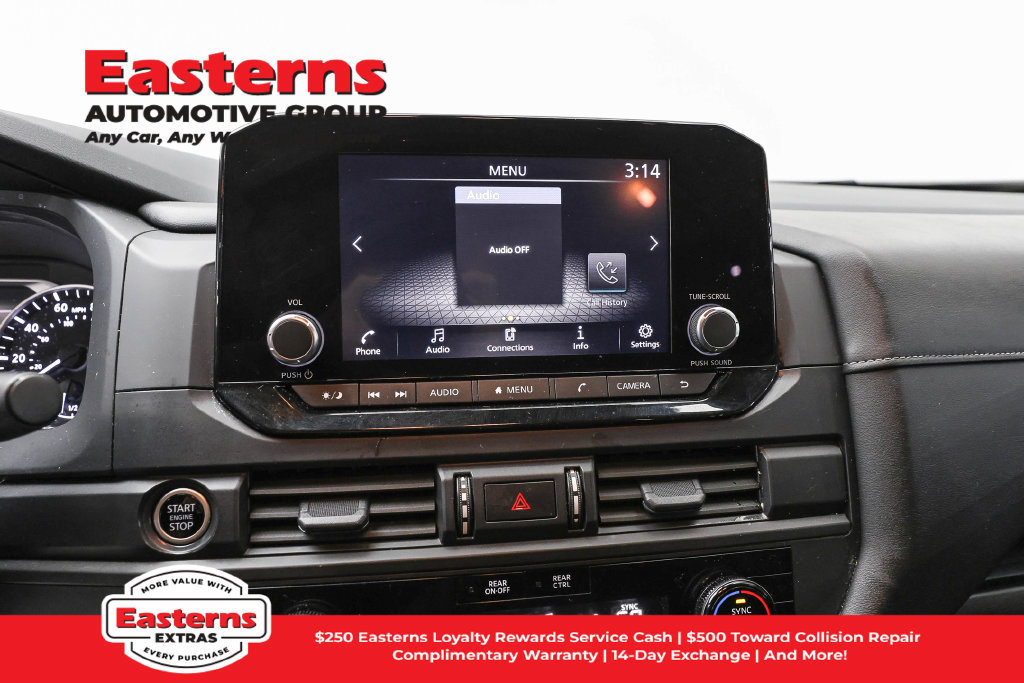 Used 2024 Nissan Pathfinder S AWD/4WD image 13
