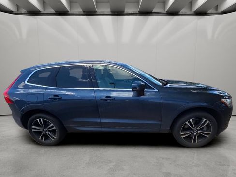 Used 2019 Volvo XC60 T8 Momentum w/ Advanced Package AWD/4WD image 6