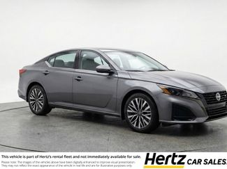 Used 2025 Nissan Altima 2.5 SV FWD video 1