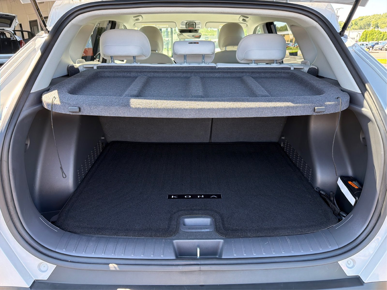 Certified 2025 Hyundai Kona SEL AWD/4WD image 12