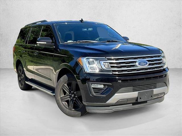 Used 2018 Ford Expedition XLT w/ Equipment Group 202A RWD image 9