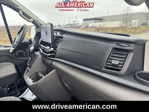 Used 2023 Ford Transit 350 XLT image 29