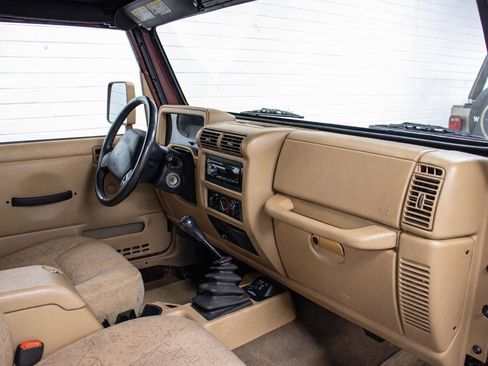 Used 2001 Jeep Wrangler Sport image 17