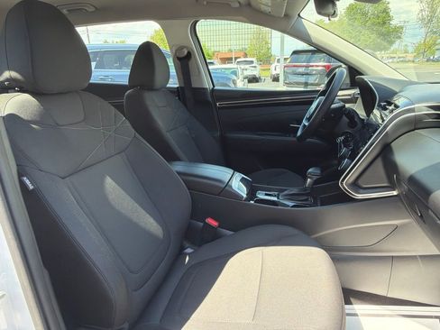Used 2024 Hyundai Tucson SE AWD/4WD image 10