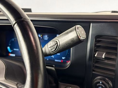 Used 2023 Ford F450 Platinum w/ FX4 Off-Road Package image 17