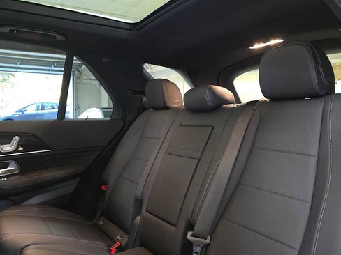 New 2026 Mercedes-Benz GLE 450 4MATIC image 17