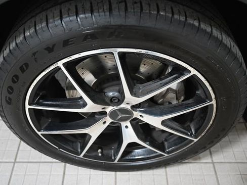 Used 2023 Mercedes-Benz GLC 43 AMG 4MATIC Coupe image 19
