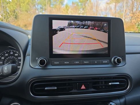 Certified 2023 Hyundai Kona SEL image 33