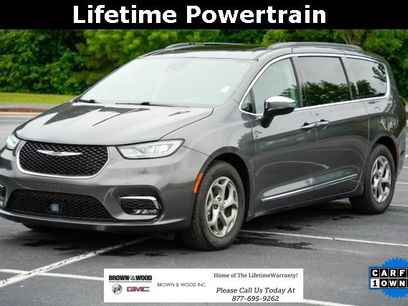 Used 2023 Chrysler Pacifica Limited