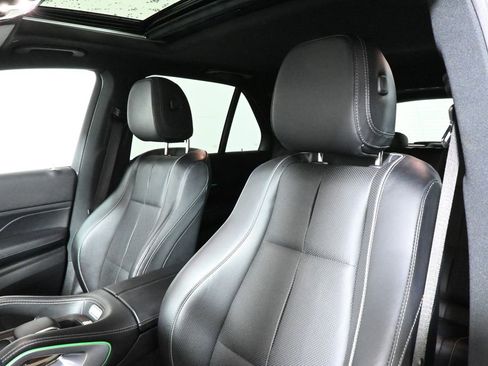 Certified 2023 Mercedes-Benz GLE 450 4MATIC image 15