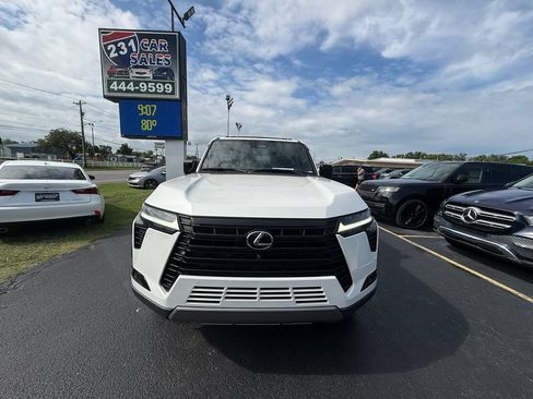 Used 2024 Lexus GX 550 AWD/4WD image 10