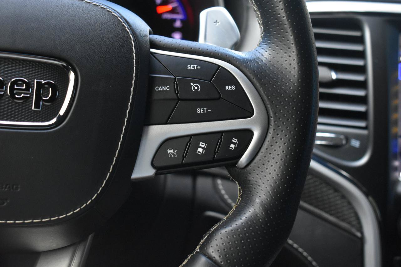 Used 2018 Jeep Grand Cherokee Trackhawk AWD/4WD image 32