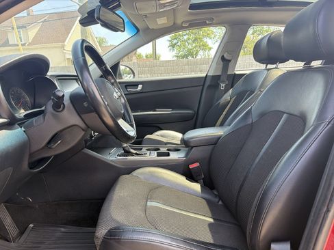 Used 2019 Kia Optima S w/ S Panoramic Sunroof Package FWD image 11