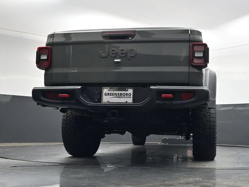 Used 2022 Jeep Gladiator Rubicon w/ LED Lighting Group AWD/4WD image 35