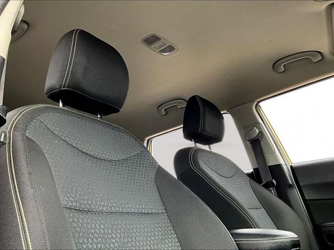 Used 2015 Kia Soul + FWD image 23