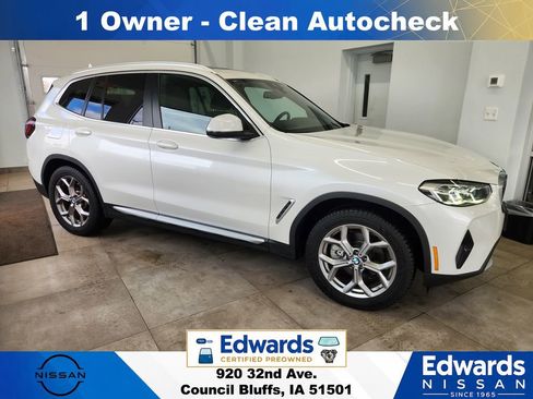 Used 2023 BMW X3 xDrive30i w/ Premium Package AWD/4WD image 2