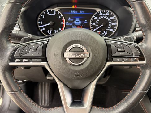 Used 2023 Nissan Altima 2.5 SR w/ SR Premium Package AWD/4WD image 11