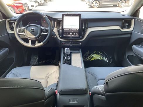 Certified 2026 Volvo XC60 B5 Plus w/ Climate Package AWD/4WD image 22