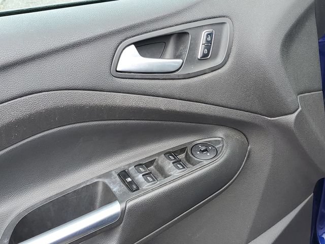 Used 2015 Ford Escape SE FWD image 20