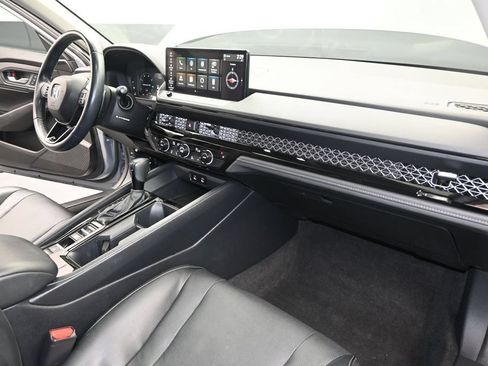 Certified 2023 Honda Accord EX-L image 25