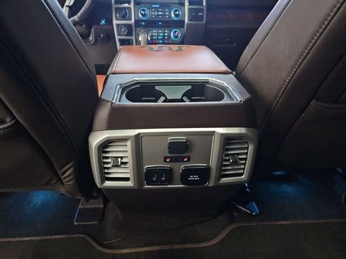 Used 2018 Ford F150 King Ranch w/ Equipment Group 601A Luxury AWD/4WD image 40