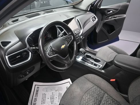 Used 2022 Chevrolet Equinox LT AWD/4WD image 17