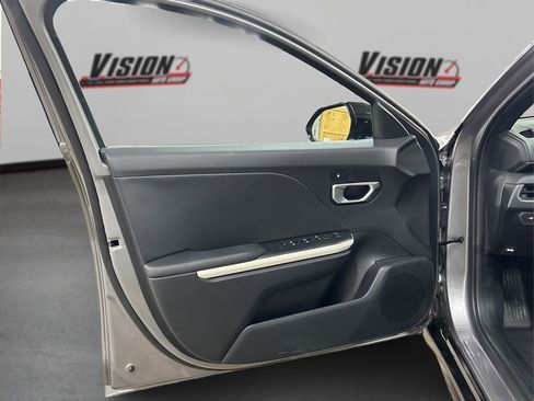 New 2026 Kia K4 GT-Line image 16