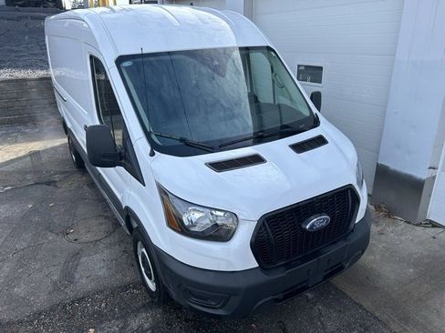 Used 2024 Ford Transit 250 148 Medium Roof image 7