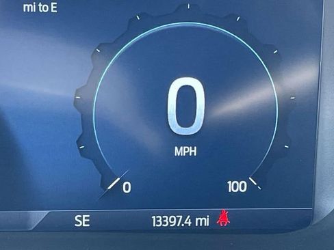 Certified 2024 Ford F250 Lariat w/ Sport Appearance Package image 30