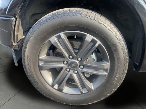 Certified 2020 Ford F150 Lariat w/ Equipment Group 502A Luxury AWD/4WD image 8