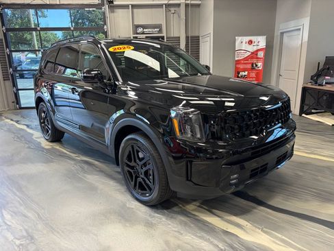 Used 2025 Kia Telluride SX X-Line AWD/4WD image 1