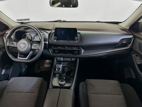 Used 2023 Nissan Rogue SV image 13