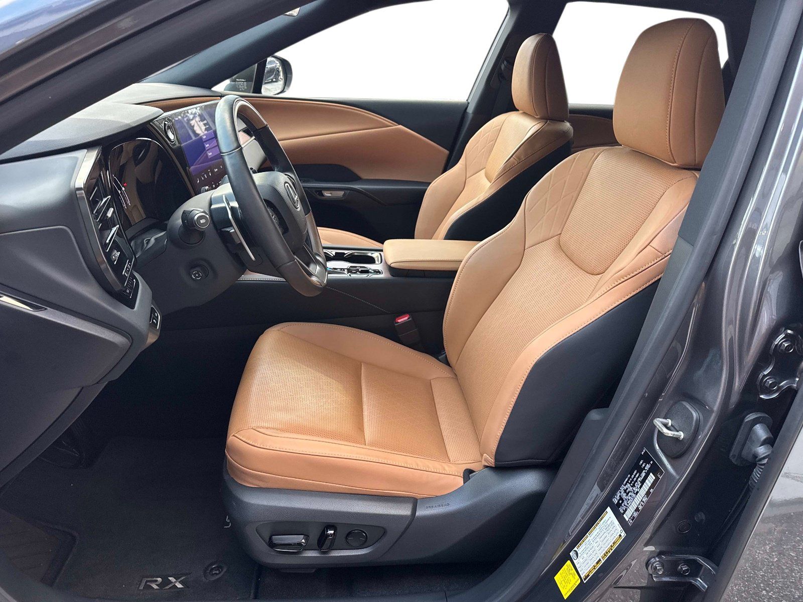 Used 2024 Lexus RX 350 Premium Plus w/ Accessory Package (Z1) FWD image 22