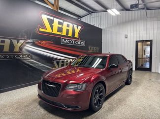 Used 2019 Chrysler 300 Touring w/ Sport Appearance Package video 1