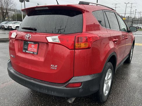 Used 2014 Toyota RAV4 XLE image 5