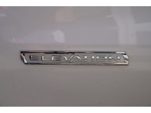 Used 2020 GMC Sierra 1500 Elevation w/ Elevation Value Package AWD/4WD image 9