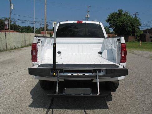 Used 2022 Ford F150 XLT w/ Equipment Group 302A High AWD/4WD image 10